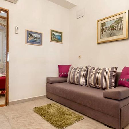 Apartments Emperor Oasis Σπλιτ Εξωτερικό φωτογραφία