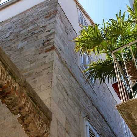 Apartments Emperor Oasis Σπλιτ Εξωτερικό φωτογραφία