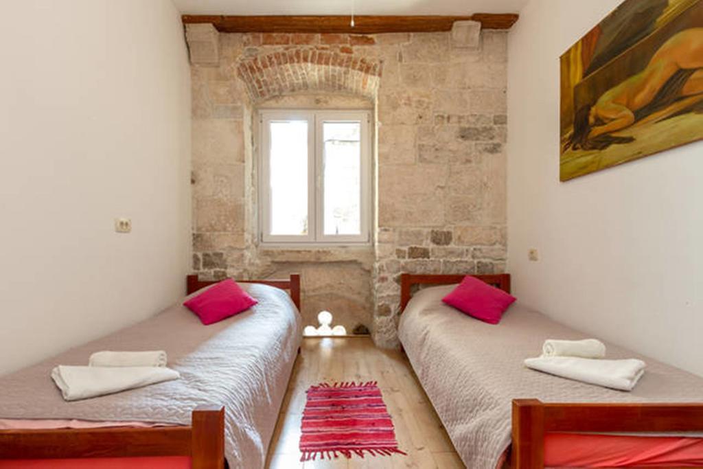 Apartments Emperor Oasis Σπλιτ Εξωτερικό φωτογραφία