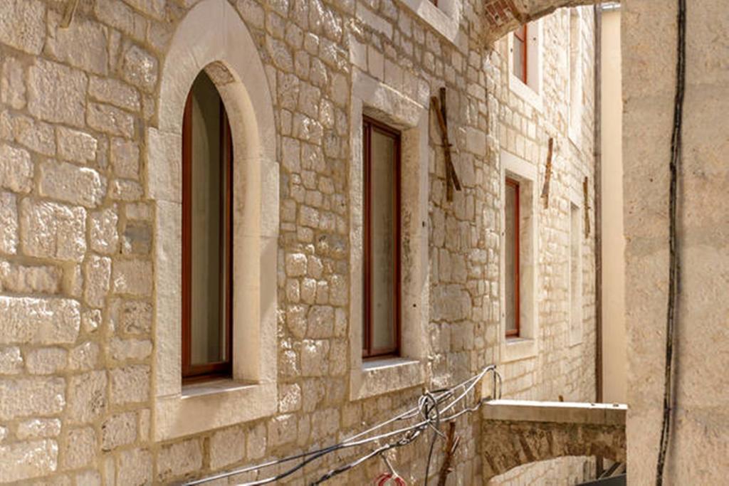 Apartments Emperor Oasis Σπλιτ Εξωτερικό φωτογραφία